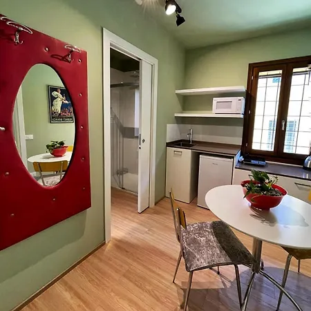 شقة Charming Mini Apartment-casanina